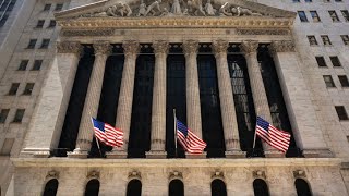 Markets expert warns it's 'dangerous' for investors to 'follow the momentum play'