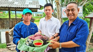 ลาบในตำนาน บ้านโป่งศรีนคร อ ป่าแดด เชียงราย