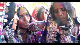 A DAY IN THE LIFE OF A BANJARA - LAMBANI  GYPSY : CELEBRATING HOLI ! #banjara #lambani   #holi