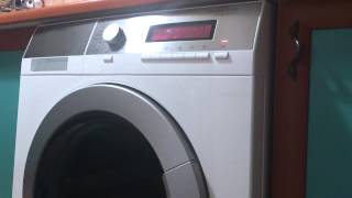 Full 1400rpm Last Spin | AEG Lavamat L88489FL Washing machine