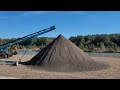 powerscreen warrior 800 screening asphalt milling and crusher run mix.