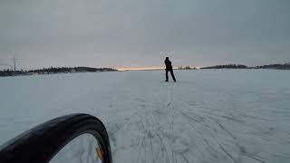 Riding on ice / Ajelua jäällä