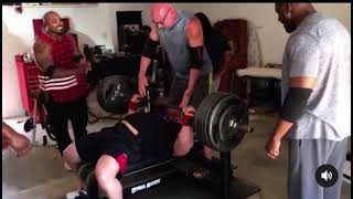 550lbs x 5 bench press @ 268lbs