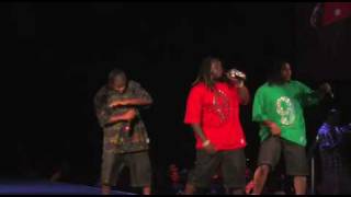 T-Pain - Buy You A Drank Featuring Yung Joc (LIVE at SCREAMFEST)