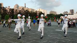 20191009中正紀念堂(Chiang Kai-shek Memorial Hall)海軍儀隊『陸戰儀隊』降旗