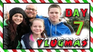 VLOGMAS Day 7 ❄ Cutting Down A Christmas Tree!!!