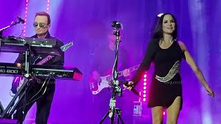 What Can I Do – The CORRS (Live in Manila 2023 | Day 1)