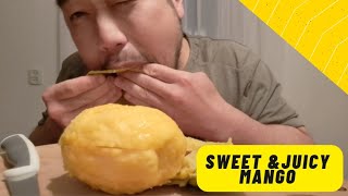 ASMR Eating Sounds - ASMR Sweet \u0026 Juicy Mango 🥭 + Food Blooper