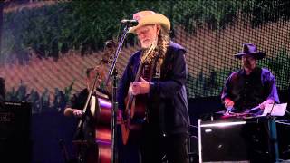 Willie Nelson - On the Road Again (Live at Farm Aid 2012)