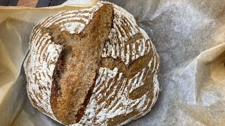 خبز ساور دو sourdough