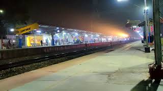 [IRFCA] Kacheguda-New Guwahati LHB Parcel Special skipping Barpeta Road Station at decent speed!!!