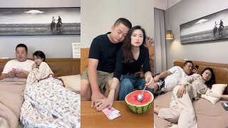 【月亮姐街】珍惜當下吧，趁現在孩子放學回家我還能在路邊等她#funny #家庭#夫妻