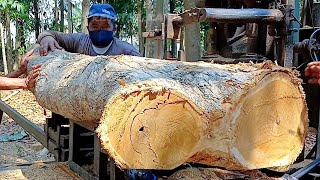 old sungu teak wood - chopped with a bandsaw assembly for beam material