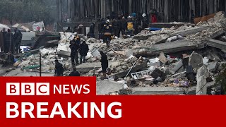 More than 1,000 people confirmed dead after huge earthquake hit Turkey and Syria – BBC News