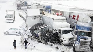 Snow Chaos In Manitoba Today! Extreme Blizzard Causing Major Accident in Winnipeg