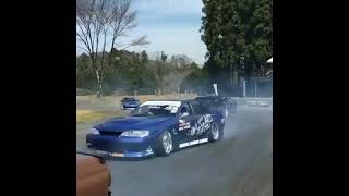 Team A-Bo-Moon R32 Skyline Drift Train