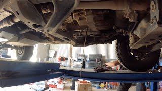 2012 - 2019 Isuzu Dmax Major Service pt.3 Replacing Driveline and Power Steering Oils