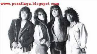 WINGS - Dalam Kehadiran Sofea [HQ Audio]