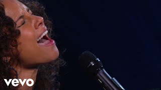Alicia Keys - If I Ain't Got You (Piano & I: AOL Sessions +1)