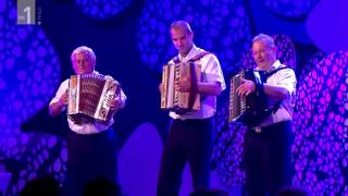 Harmonikarski orkester Barbara - Venček domačih (Slovenski pozdrav - Ljutomer, 21. oktober 2016)