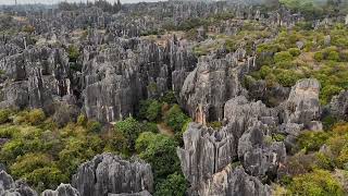 Unique Landschap: Stone Forest in Yunnan China #travel #landscape #china #drone