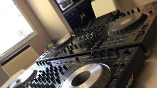 Unboxing Pioneer XDJ-XZ And comparing to the DDJ-SZ