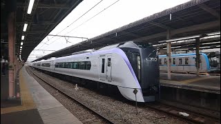 『E353系S-113編成 特急かいじ111号 甲府行き』が中野駅を通過