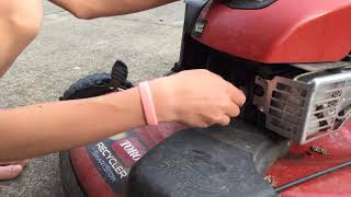 How to replace a lawnmower spark plug- toro recycler