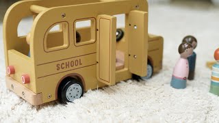 Little Dutch -  School Bus with Figures