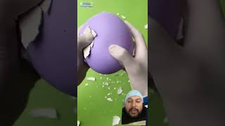 Balloons squeezed with hand #oddlysatisfying #satisfyingsqueezing #balloon #squeeze