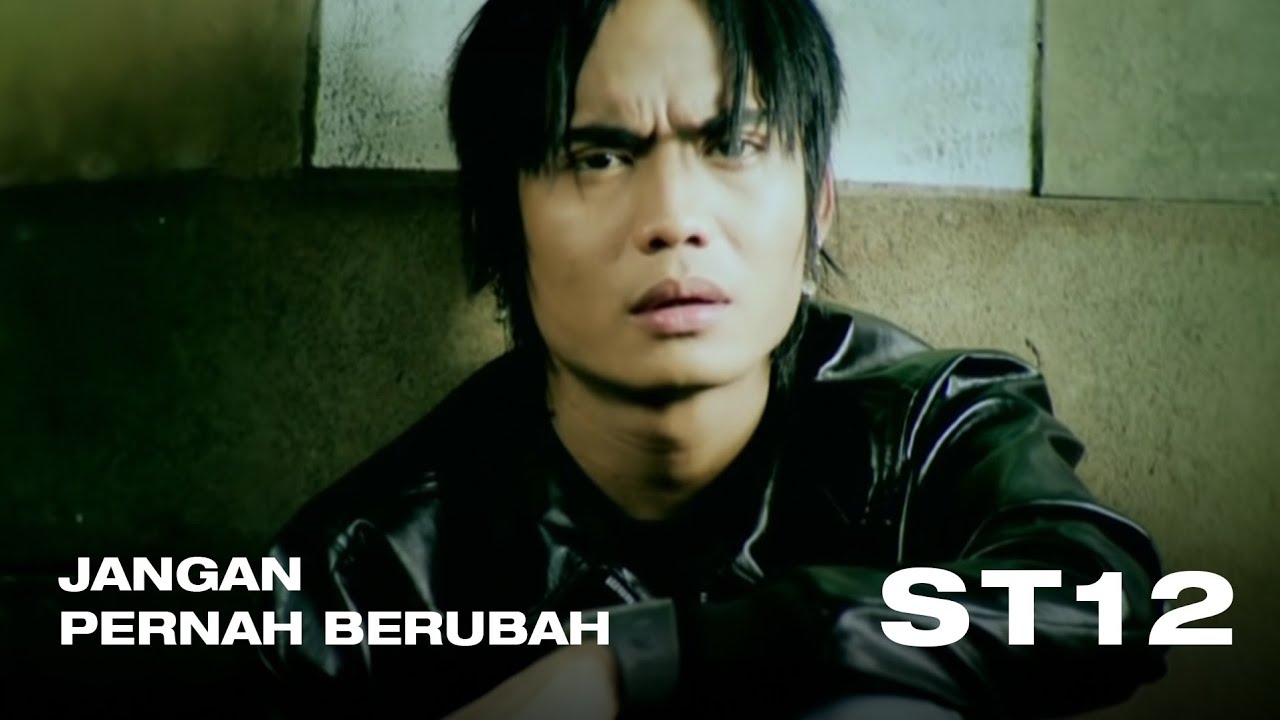 St12 Jangan Pernah Berubah Official Music Video Chords Chordify