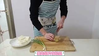 汤汁奶白，没有一点腥味，小周做：豆腐鱼头汤；营养美味，