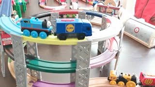 Thomas and Brio Subway Train Track Spiral , Thomas, Chuggington, Brio World , wooden toys