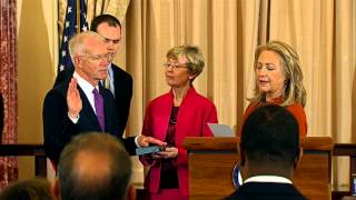 Secretary Clinton Delivers Remarks at the Swearing-in Ceremony for Joe Macmanus