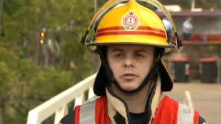 Diesel spill flows into Brisbane River