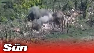 Ukraine forces destroy Russian dugout in Bakhmut