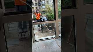 不得不佩服我哥的安全意识，安全距离保持的很好#vlog日常 #闺蜜#shorts【不次辣条的王美丽】