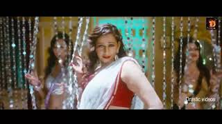 Hot call girl in anjaan movie