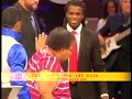 manasseh jordan prays for lady in walker