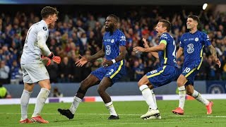 Chelsea goalkeeper makes spectacular save against Fulham