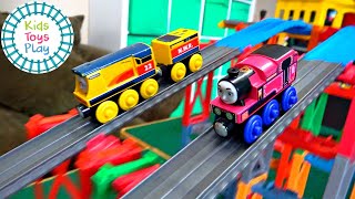 Thomas and Friends Mystery Wheel Super Station Train Races Movie Edition