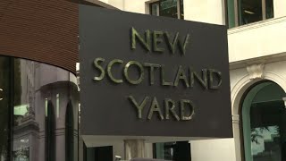 London attack: man arrested suspected of terror offences(police)