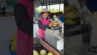 Smart coconut cutting machine - Fruit Cutting Skills