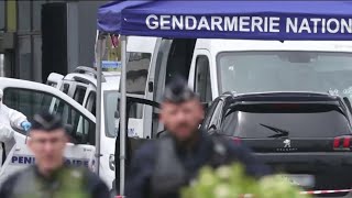 Video shows armed gunman freeing 'drug kingpin' from French police custody