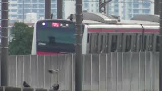 E233系5000番台ケヨ551+F51編成 通勤快速東京行 JR京葉線南船橋駅通過