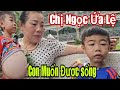 Chị Ngọc Ứa Lệ khi bé Khang5T Xin cho con được sống.