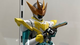 【TAMASHII NATIONS STORE TOKYO】 S.H.Figuarts 仮面ライダーライブ バットゲノム/ジャッカルゲノム サンプル展示