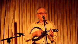 Lawrie Tawn sings long and dusty road May 2015