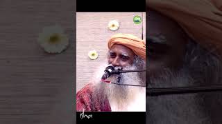 ಎಲ್ಲರೂ ನಿಮ್ಮನ್ನು ಪ್ರೀತಿಸುವಂತೆ ಇರಿ | Sadhguru Kannada #shorts