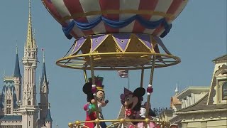 Disney cast members fighting with union